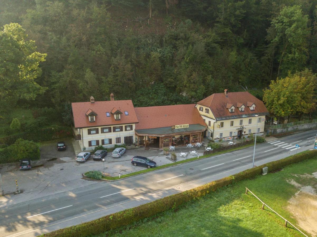 B&B Pod Skalo Kamnik Exterior photo